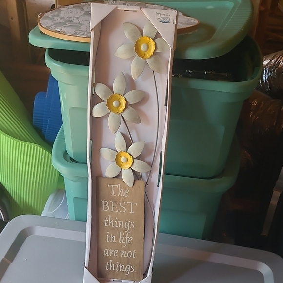 Other - Floral Wall Art with Inspirational Quote